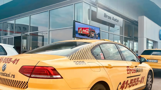 P2.5mm 4500 nits Taxi Rooftop Advertising Signs 4G Wifi GPS Connect
