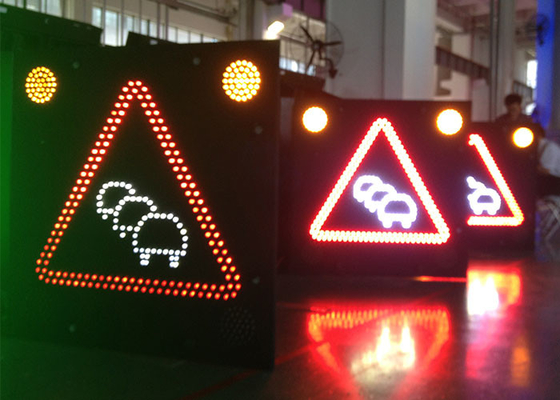 Outdoor Brightness P20 VMS Traffic Signs 12V 24V 220V Power Supply
