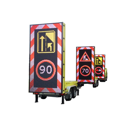 Outdoor EN12966 Trailer Mounted VMS Solar Powered Stop Traffic Sign