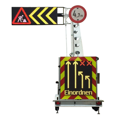 Outdoor EN12966 Trailer Mounted VMS Solar Powered Stop Traffic Sign