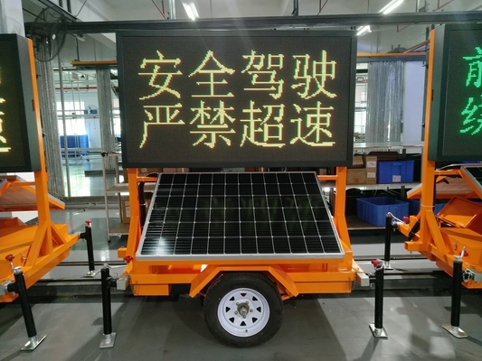 Mobile IP56 VMS Trailer Signs Digital LED Advertising Billboard