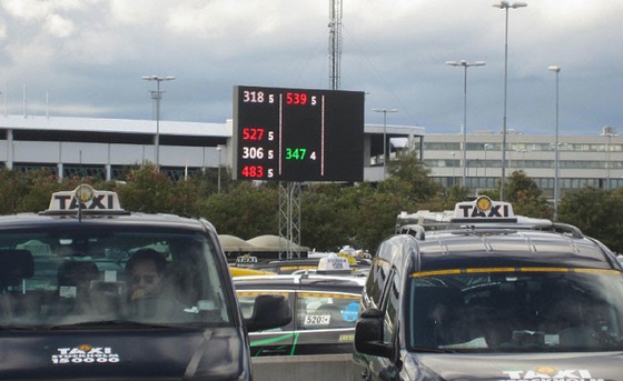 12400 Nits Car Park Counting Systems LED Display Screen Guidance