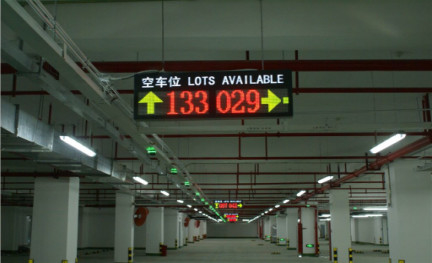 12400 Nits Car Park Counting Systems LED Display Screen Guidance