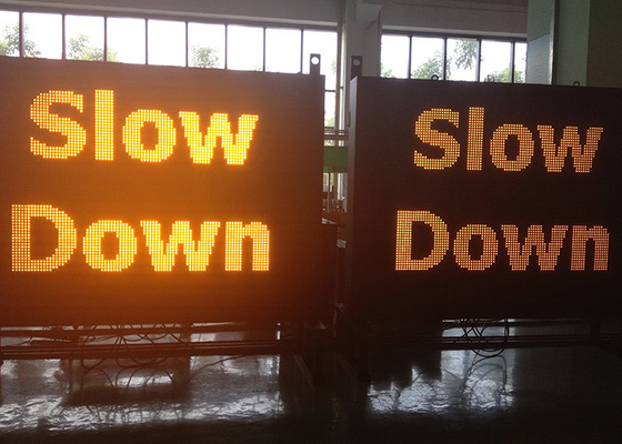Waterproof  IP65 Traffic Information Board P12 Electronic Highway Sign
